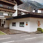 Manni Apartment